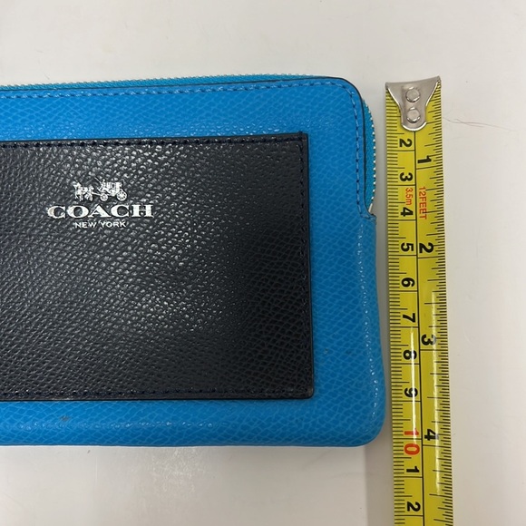 Coach Colorblock Corner Zip Small Navy Azure Blue Wristlet - Picture 6 of 6